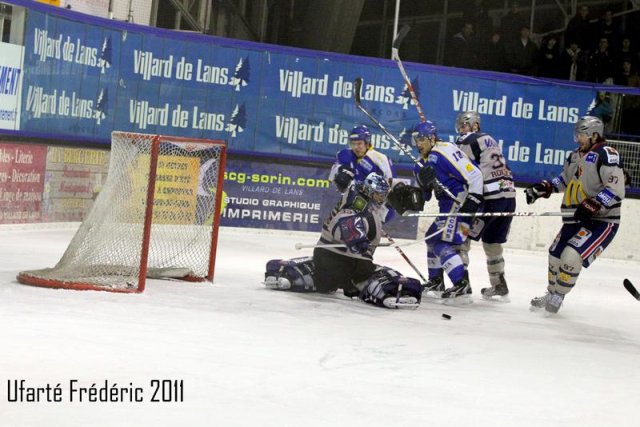 Photo hockey match Villard-de-Lans - Grenoble  le 01/03/2011