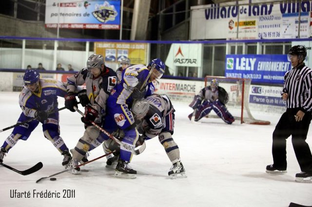 Photo hockey match Villard-de-Lans - Grenoble  le 01/03/2011