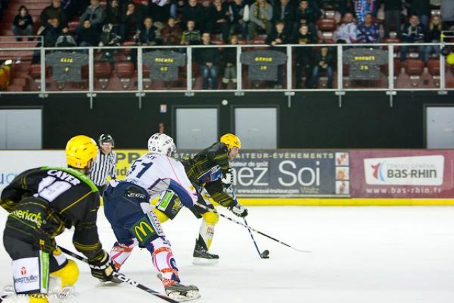 Photo hockey match Strasbourg  - Epinal  le 01/03/2011