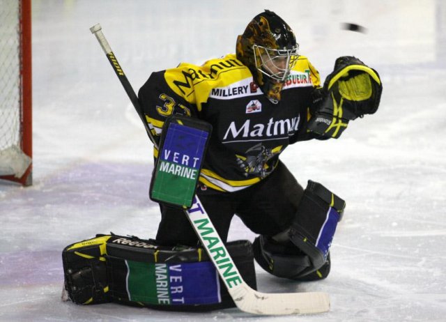 Photo hockey match Rouen - Amiens  le 26/02/2011