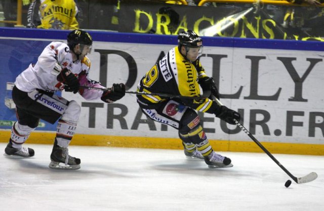 Photo hockey match Rouen - Amiens  le 26/02/2011