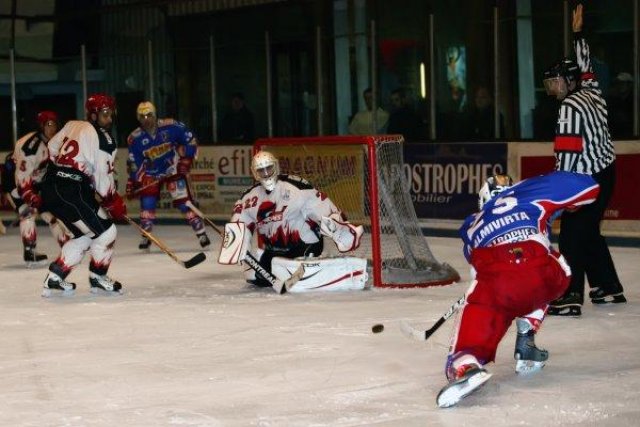 Photo hockey match Epinal  - Neuilly/Marne le 30/09/2008