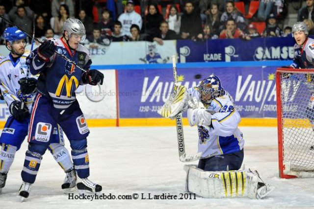 Photo hockey match Grenoble  - Villard-de-Lans le 04/03/2011