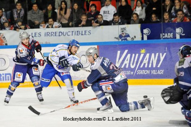 Photo hockey match Grenoble  - Villard-de-Lans le 04/03/2011