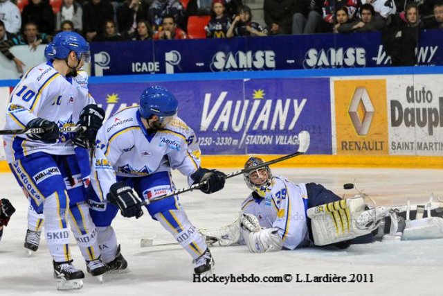 Photo hockey match Grenoble  - Villard-de-Lans le 04/03/2011