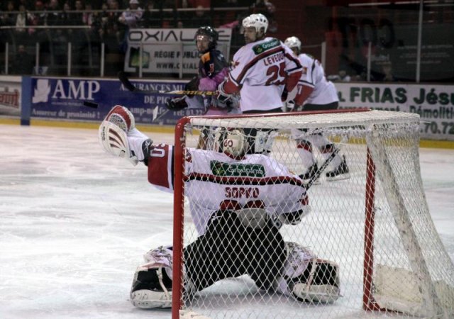 Photo hockey match Amiens  - Briançon  le 11/03/2011