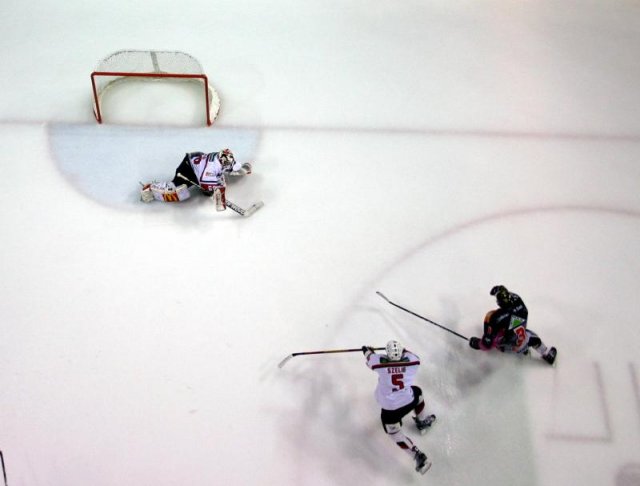 Photo hockey match Amiens  - Briançon  le 12/03/2011