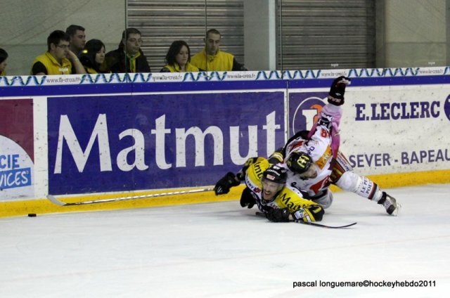 Photo hockey match Rouen - Amiens  le 19/03/2011