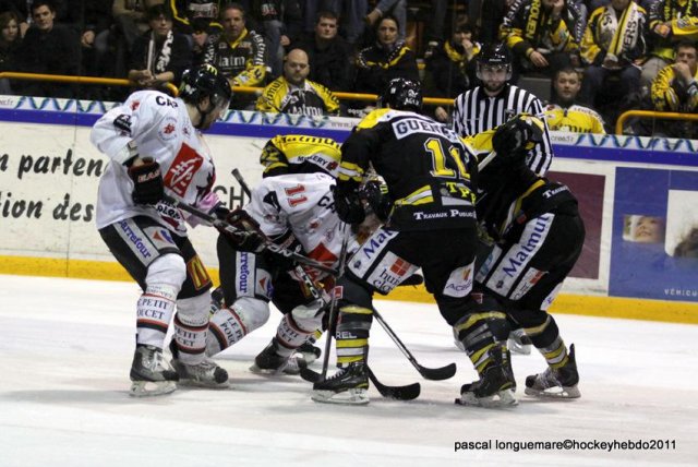 Photo hockey match Rouen - Amiens  le 19/03/2011