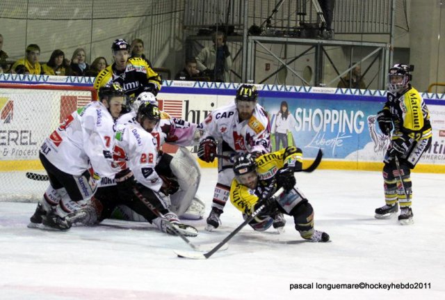 Photo hockey match Rouen - Amiens  le 19/03/2011
