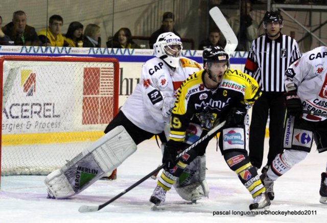 Photo hockey match Rouen - Amiens  le 19/03/2011