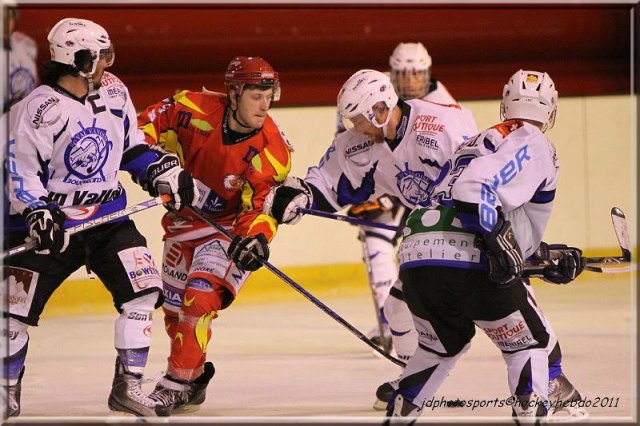 Photo hockey match Orléans - Courchevel-Méribel-Pralognan le 19/03/2011