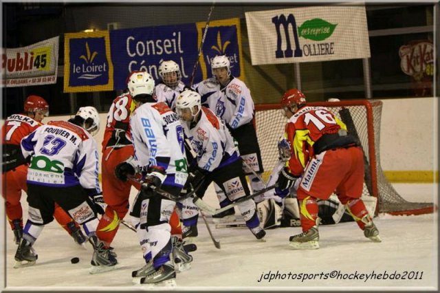 Photo hockey match Orléans - Courchevel-Méribel-Pralognan le 19/03/2011