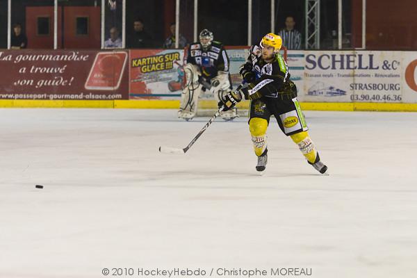 Strasbourg  2 - 4 Rouen