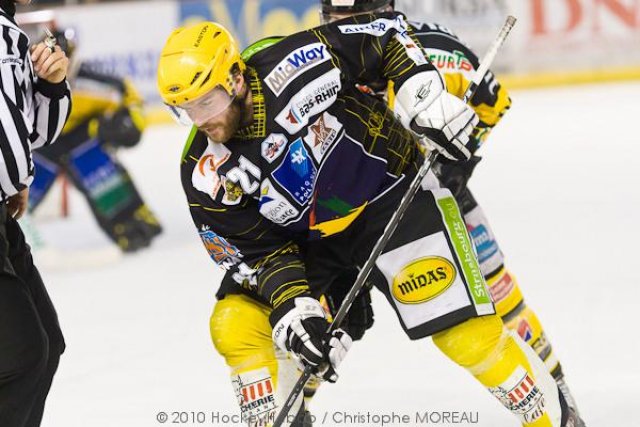 Photo hockey match Strasbourg  - Rouen le 01/04/2011