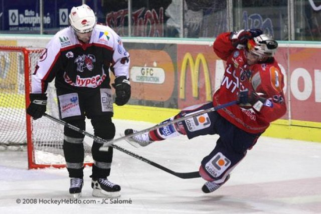 Photo hockey match Grenoble  - Briançon  le 07/10/2008