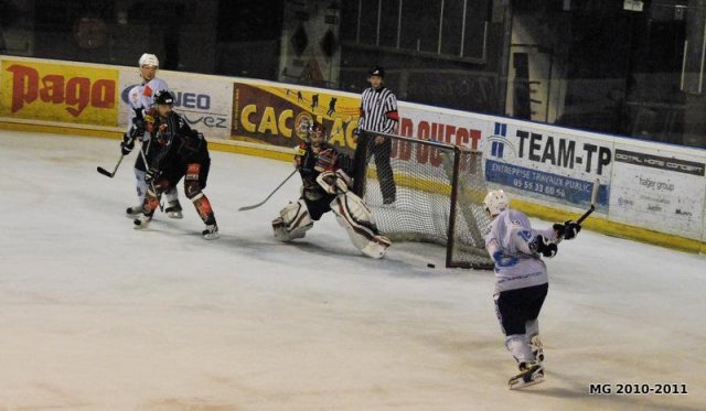 Photo hockey match Bordeaux - Montpellier  le 16/04/2011