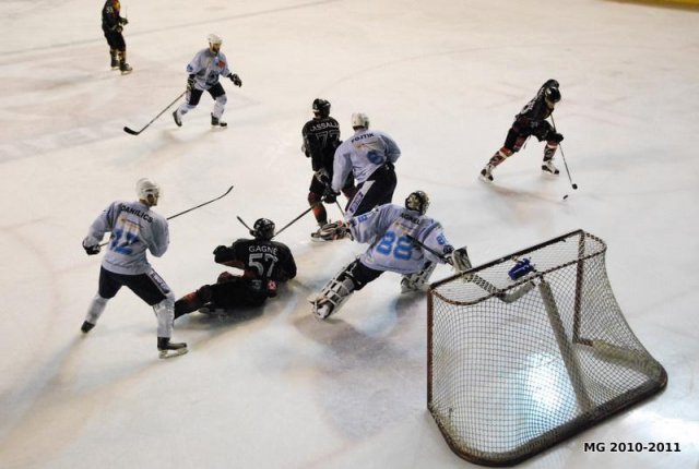 Photo hockey match Bordeaux - Montpellier  le 16/04/2011