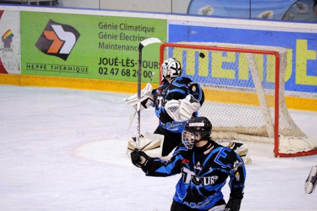 Photo hockey match Tours  - Compiègne le 17/04/2011