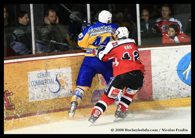 Photo hockey match Briançon  - Chamonix  le 11/10/2008