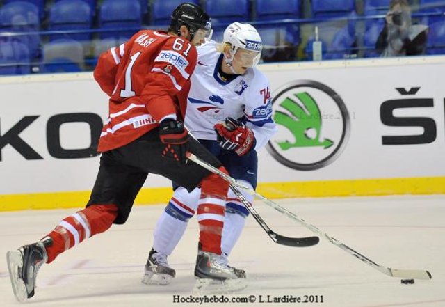 Photo hockey reportage Mondial 11: La France trop tendre !