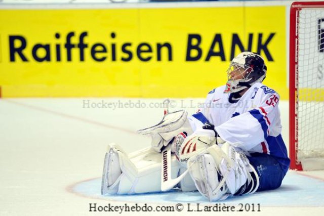 Photo hockey reportage Mondial 11: La France trop tendre !