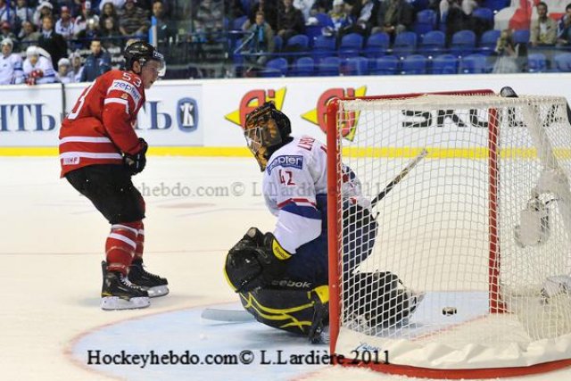 Photo hockey reportage Mondial 11: La France trop tendre !