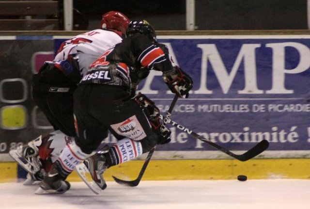 Photo hockey match Amiens  - Neuilly/Marne le 24/09/2011