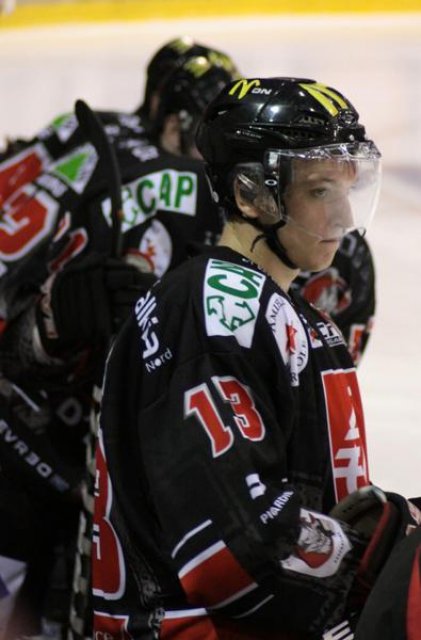Photo hockey match Amiens  - Neuilly/Marne le 24/09/2011