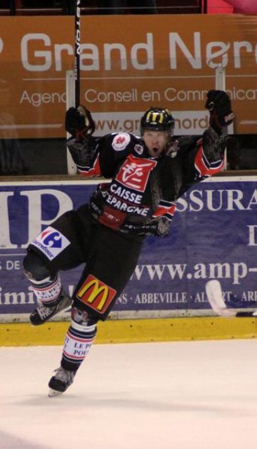 Photo hockey match Amiens  - Neuilly/Marne le 24/09/2011