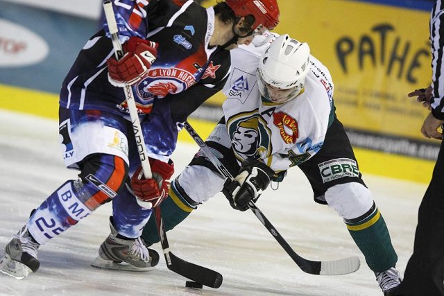 Photo hockey reportage D2 : Lyon - Nantes en images