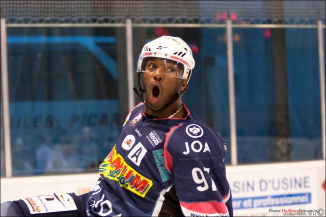 Photo hockey match Epinal  - Amiens  le 01/10/2011