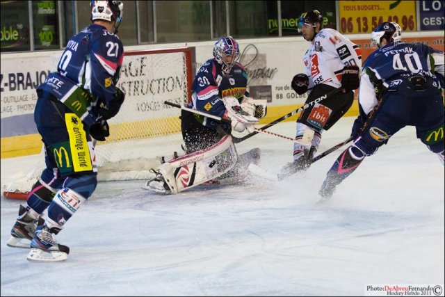Photo hockey match Epinal  - Amiens  le 01/10/2011