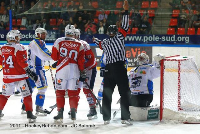 Photo hockey match Grenoble  - Gap  le 04/10/2011
