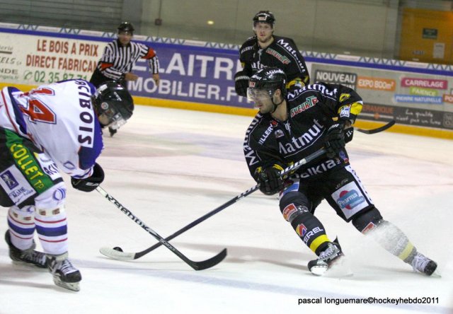 Photo hockey match Rouen - Caen  le 04/10/2011