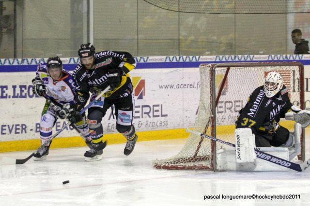 Photo hockey match Rouen - Caen  le 04/10/2011