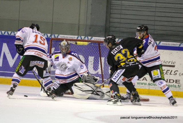 Photo hockey match Rouen - Caen  le 04/10/2011