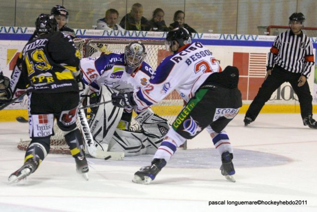 Photo hockey match Rouen - Caen  le 04/10/2011