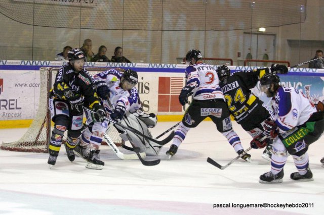 Photo hockey match Rouen - Caen  le 04/10/2011