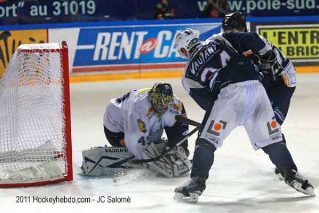 Photo hockey match Grenoble  - Chamonix  le 08/10/2011