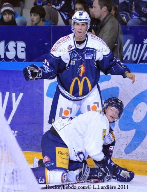 Photo hockey match Grenoble  - Chamonix  le 08/10/2011