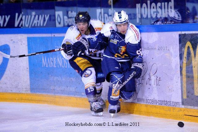 Photo hockey match Grenoble  - Chamonix  le 08/10/2011
