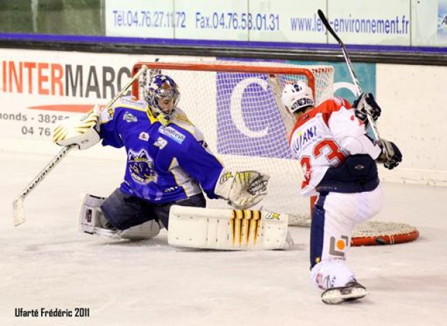 Photo hockey match Villard-de-Lans - Grenoble  le 11/10/2011
