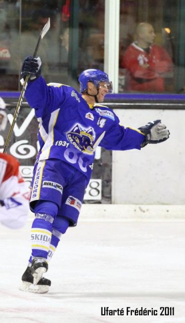 Photo hockey match Villard-de-Lans - Grenoble  le 11/10/2011