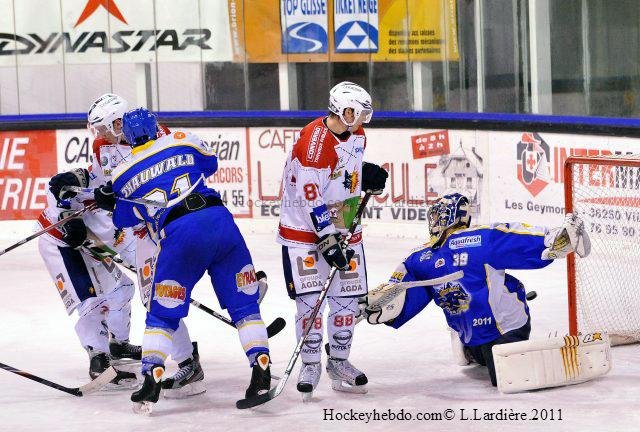 Photo hockey match Villard-de-Lans - Grenoble  le 11/10/2011