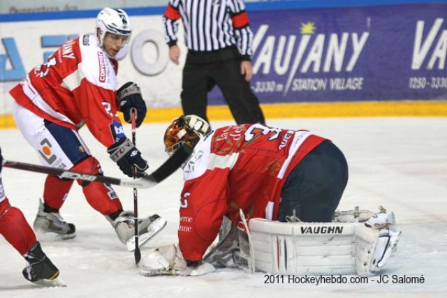 Photo hockey match Grenoble  - Briançon  le 18/10/2011