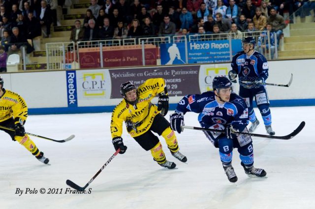 Photo hockey match Angers  - Rouen le 18/10/2011