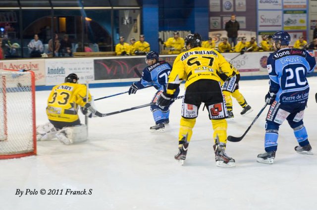Photo hockey match Angers  - Rouen le 18/10/2011
