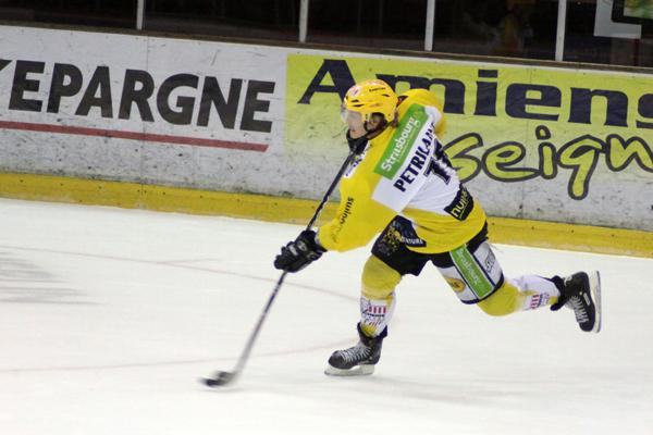 Amiens  4 - 2 Strasbourg 