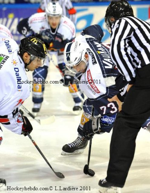 Photo hockey match Grenoble  - Amiens  le 29/10/2011